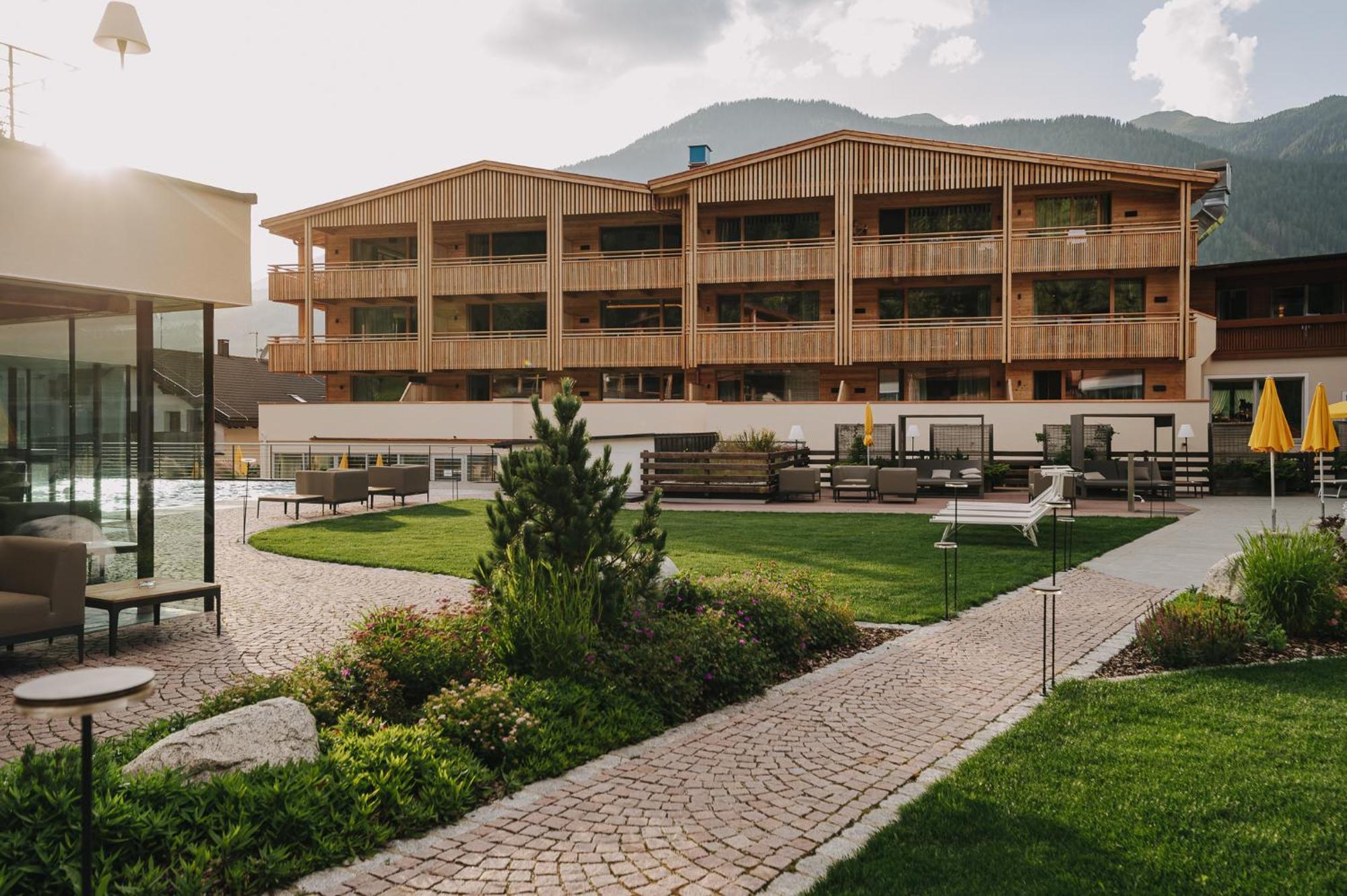 Alpine Nature Hotel Stoll Planca di Sopra Kültér fotó